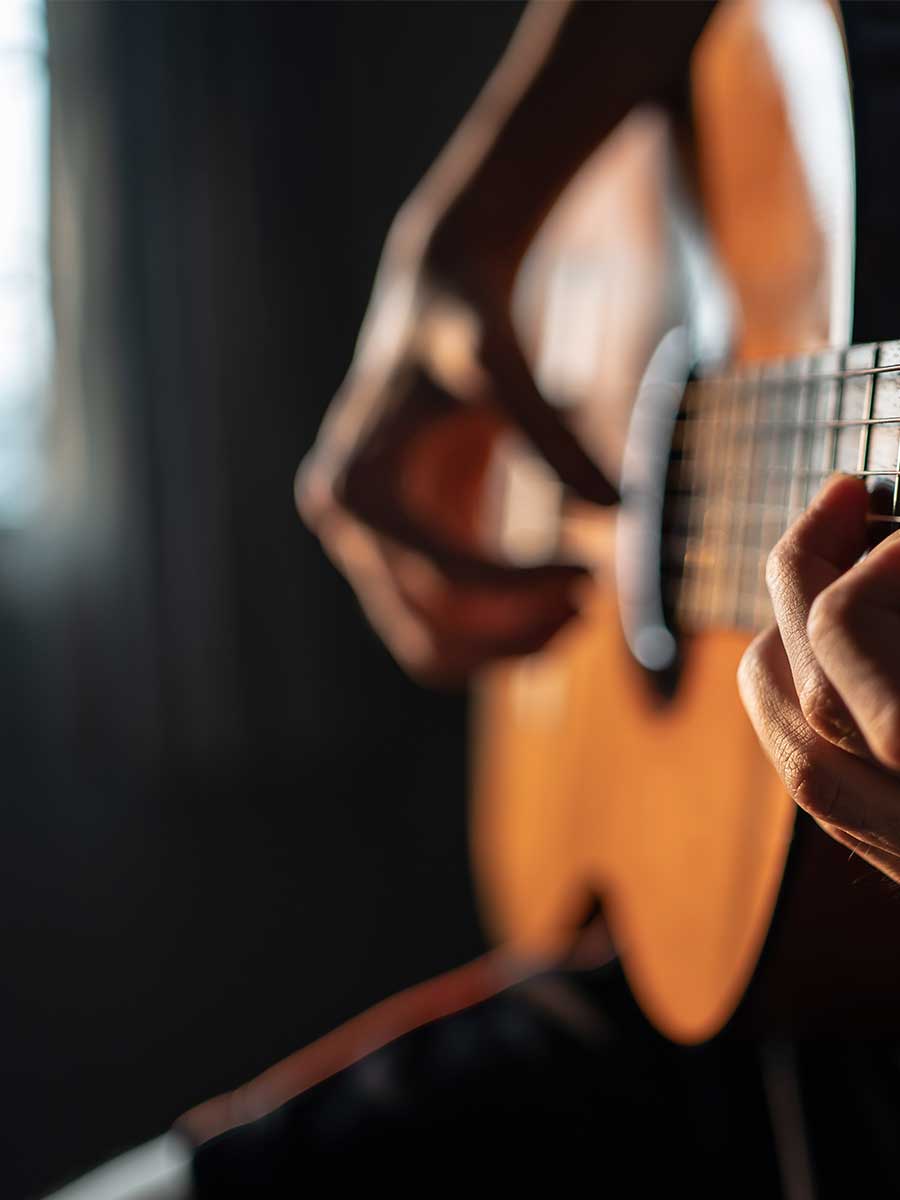 live-music-guitar